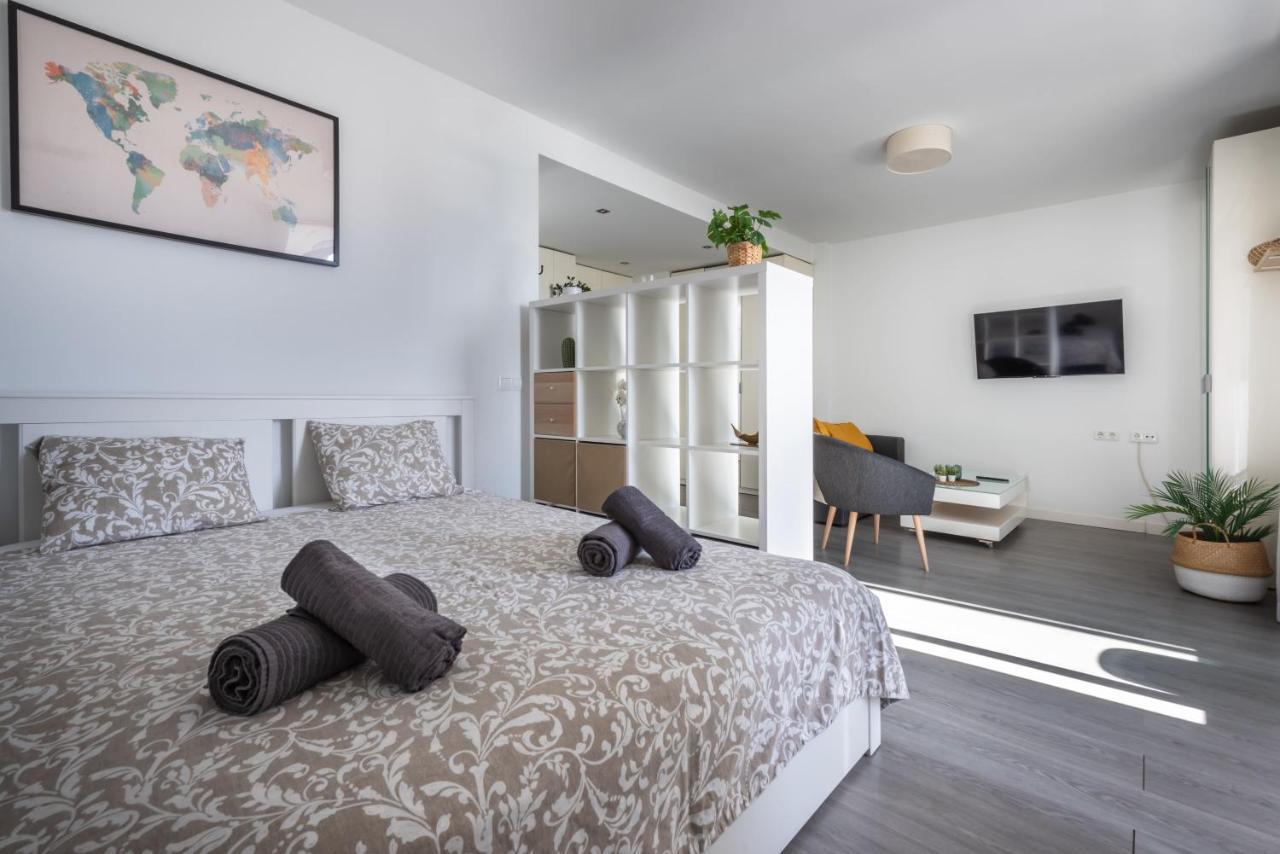 Estudio Marbelsun Lll Marbella Exteriör bild